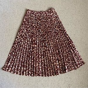 H&M Leopard Print Pleated Midi Skirt